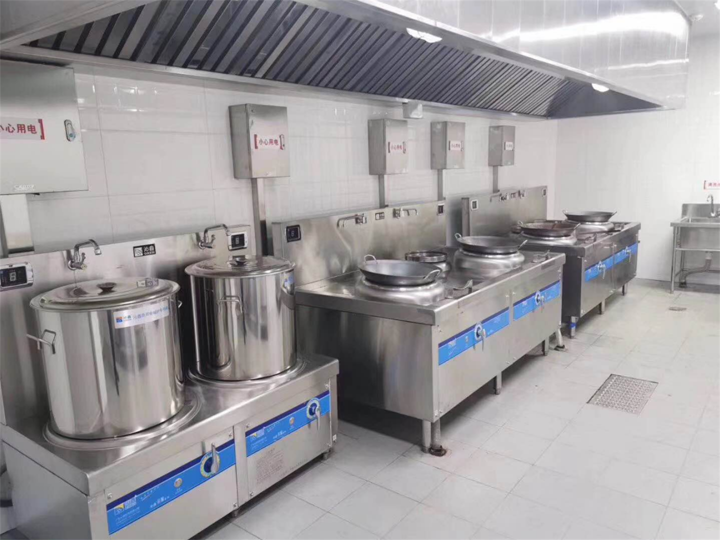 https://leadstov.com/wp-content/uploads/2023/04/The-application-of-Lestov-chinese-commercial-induction-wok-range-7.png